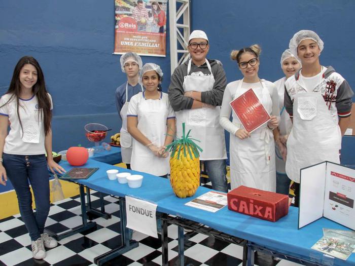 Leia mais sobre o artigo Mostra Literária 2017