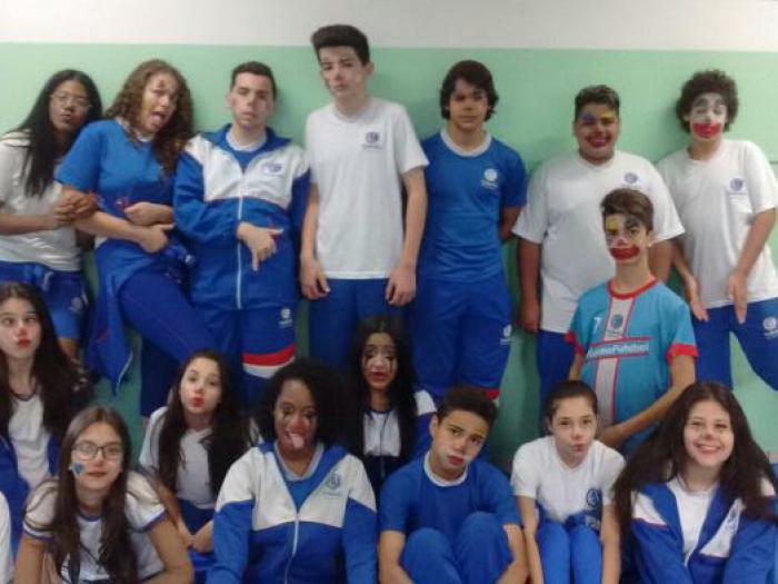 Leia mais sobre o artigo Oficina de Maquiagem “Palhaço”